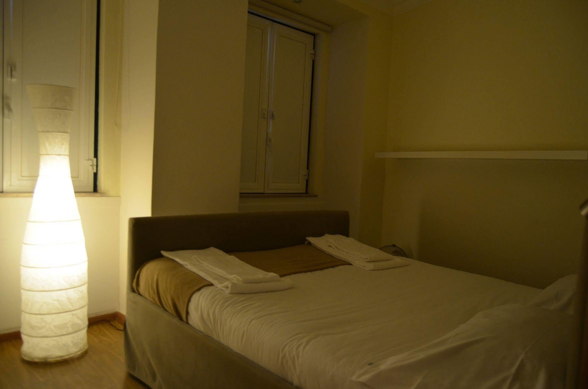 City Stays Chiado Apartments Lisbona Esterno foto