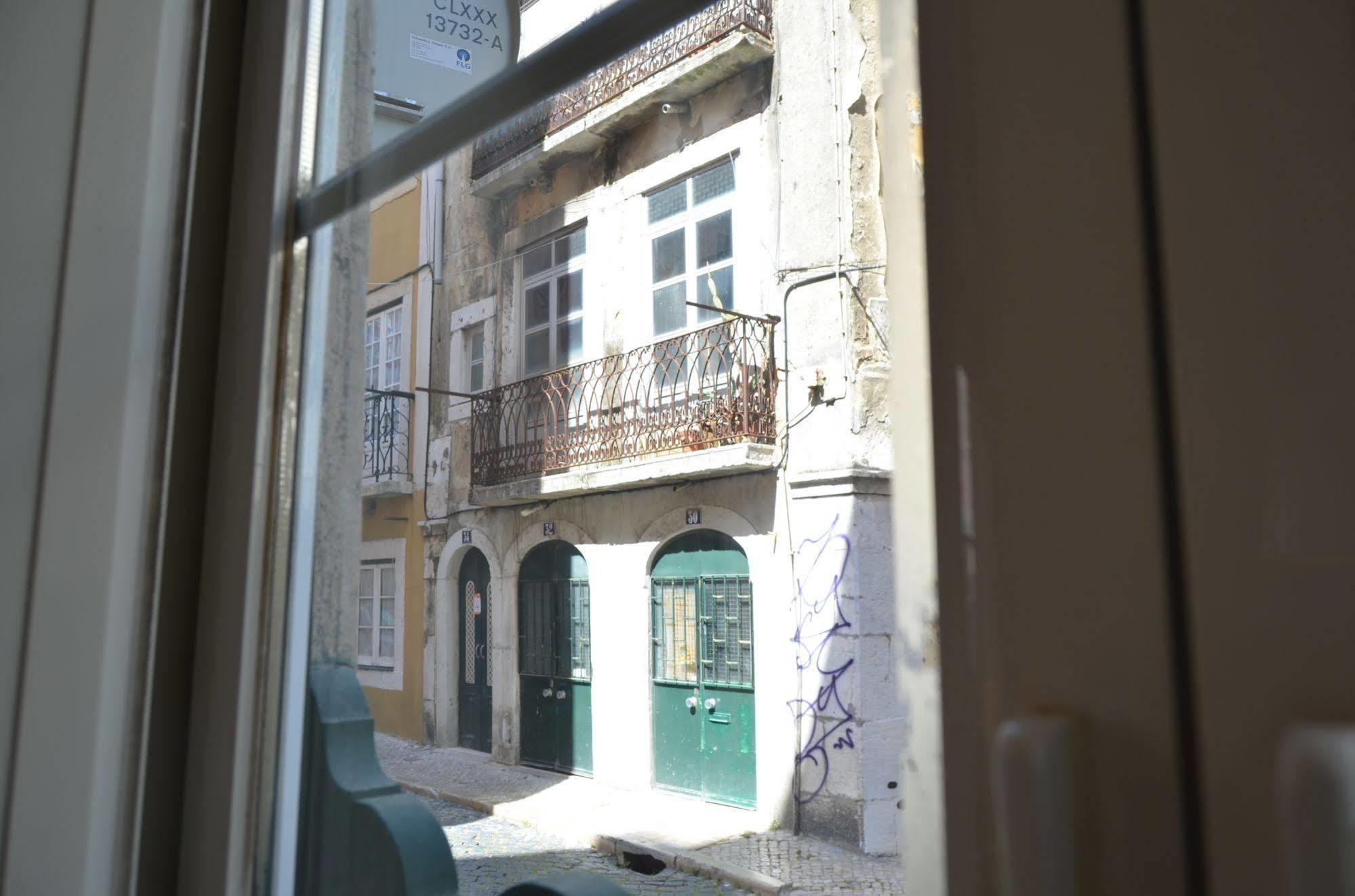 City Stays Chiado Apartments Lisbona Esterno foto